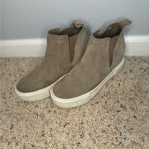 Dolce Vita Women’s Platform Slip on Sneakers 7